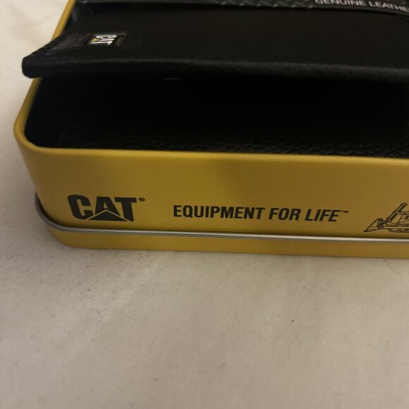 CAT caterpillar men’s black leather trifold wallet w/RFID protection shield Tin - Picture 4 of 15